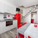 Piccola Casa * Μαλτσεζίνε