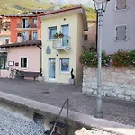 Piccola Casa Μαλτσεζίνε
